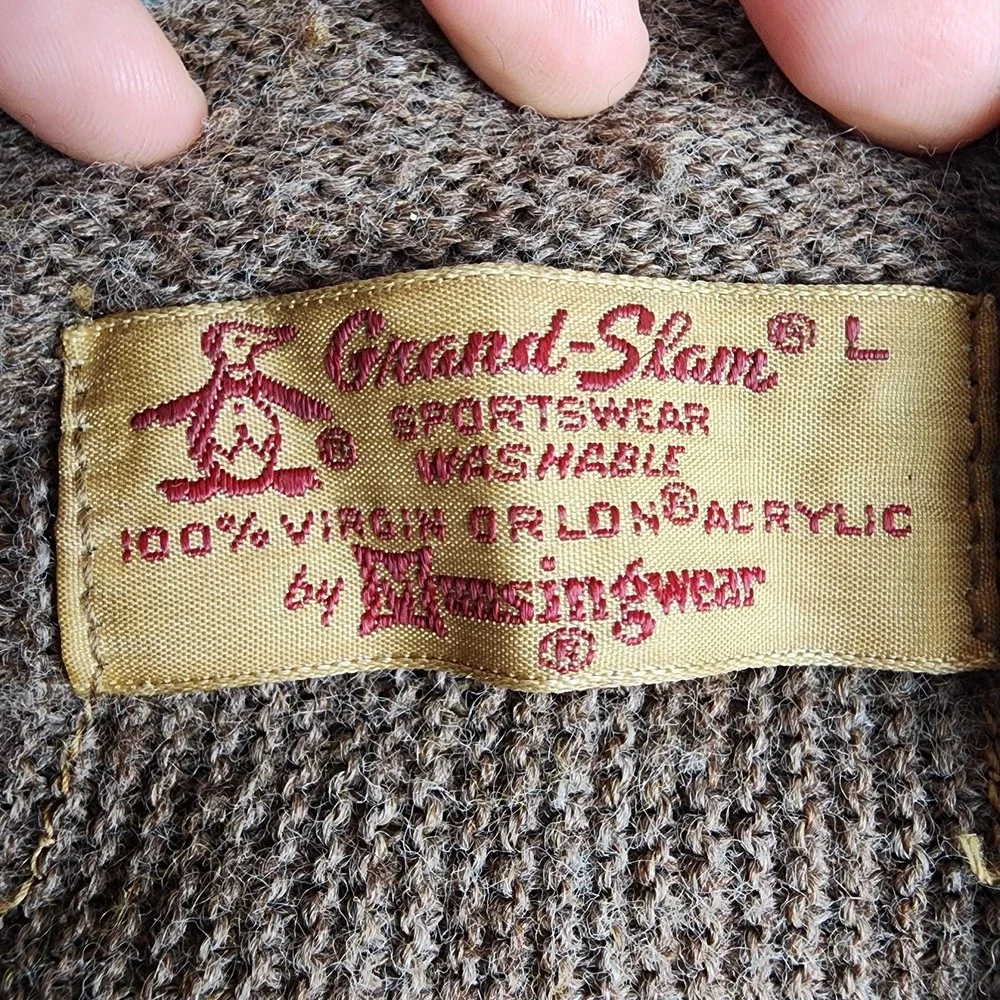 Vintage Munsingwear Grand Slam Cardigan Sweater Mens Large Brown Acrylic V Neck